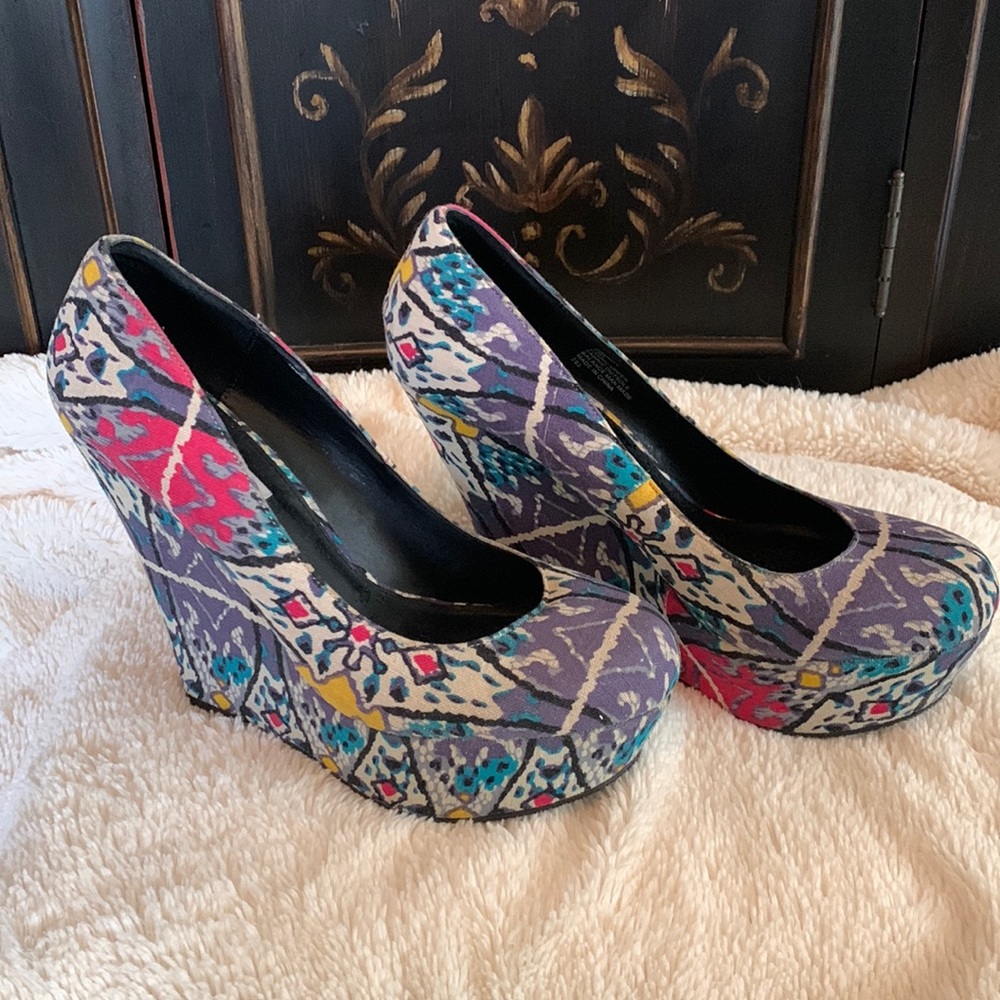 Steve Madden Floral Platform Shoes
